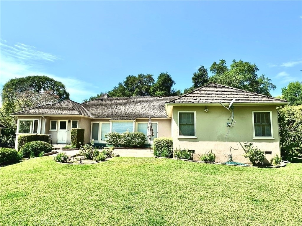1488 Kensington Road - Photo 1