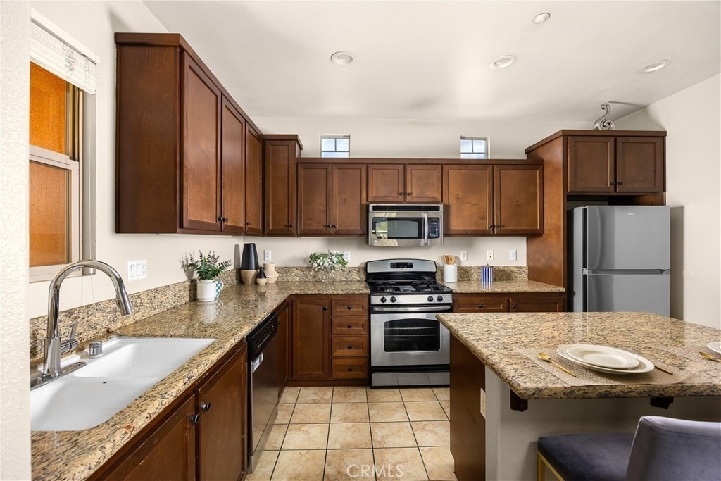 12466 Canal Drive - Photo 22