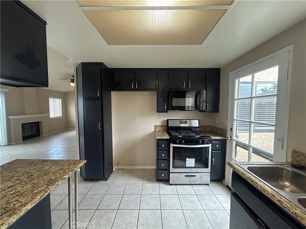 27789 Cloud Dance Court - Photo 10