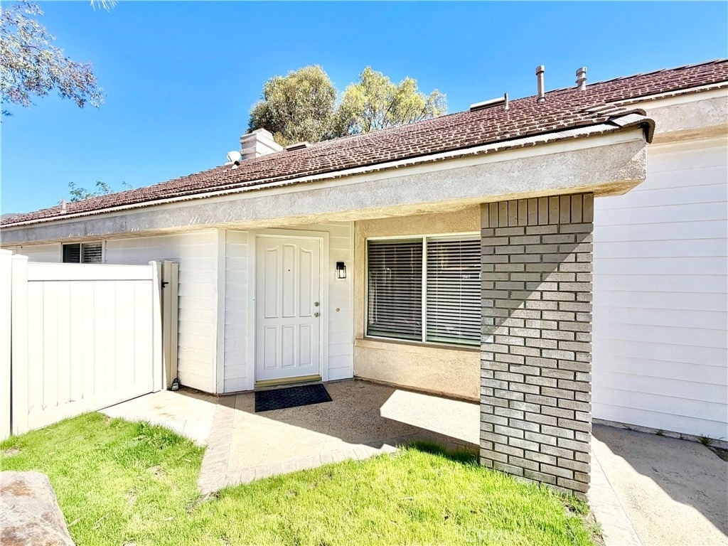 22988 Joaquin Ridge Drive - Photo 3