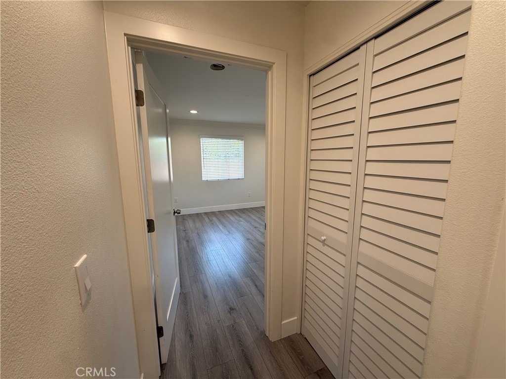 231 W 5th Street - Photo 34