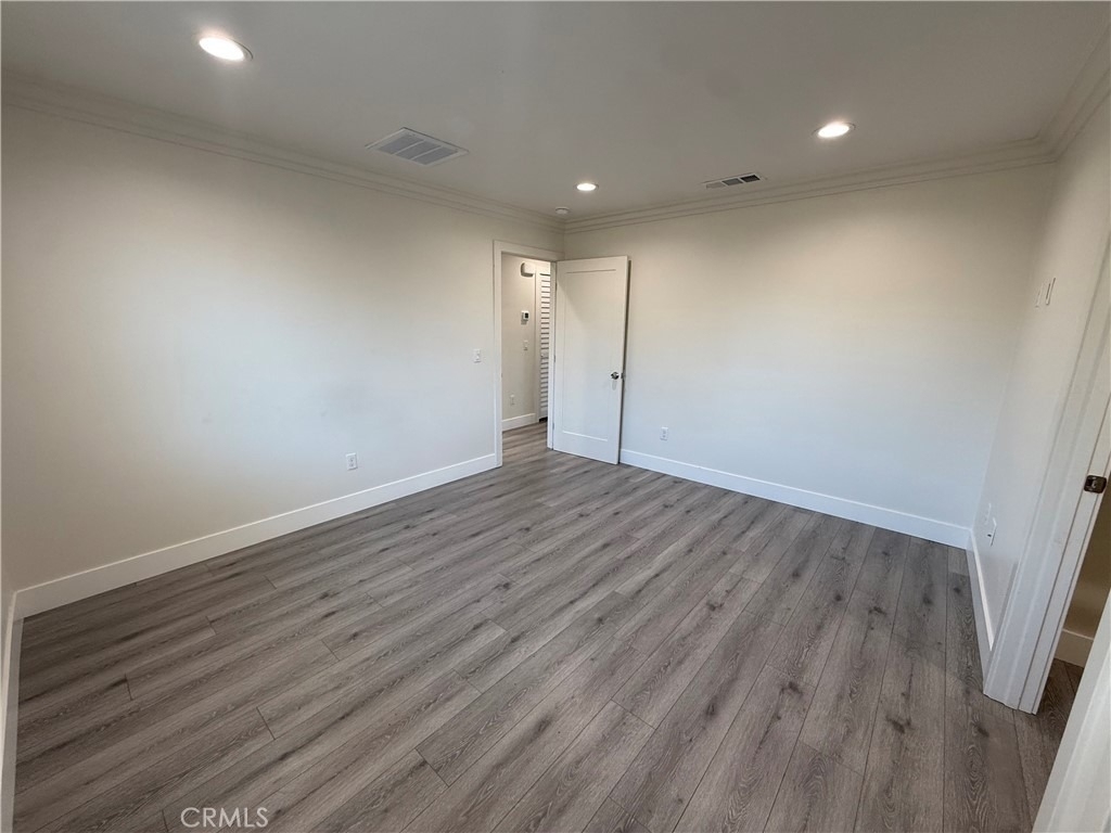 231 W 5th Street - Photo 29