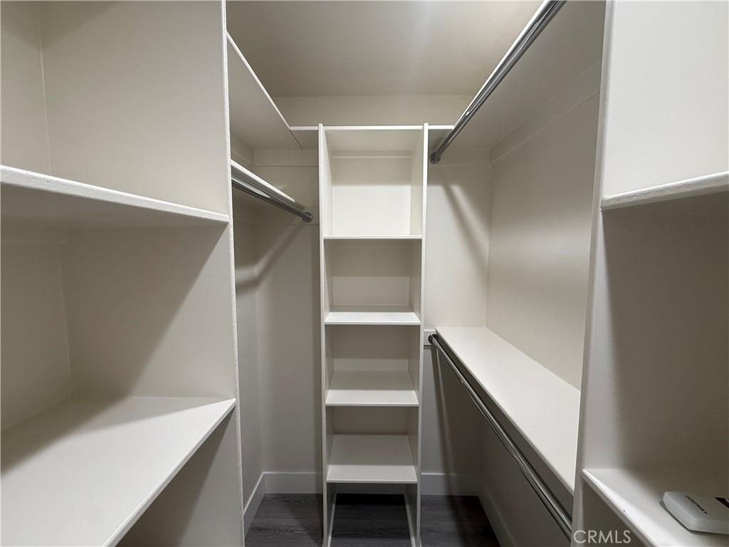 231 W 5th Street - Photo 32