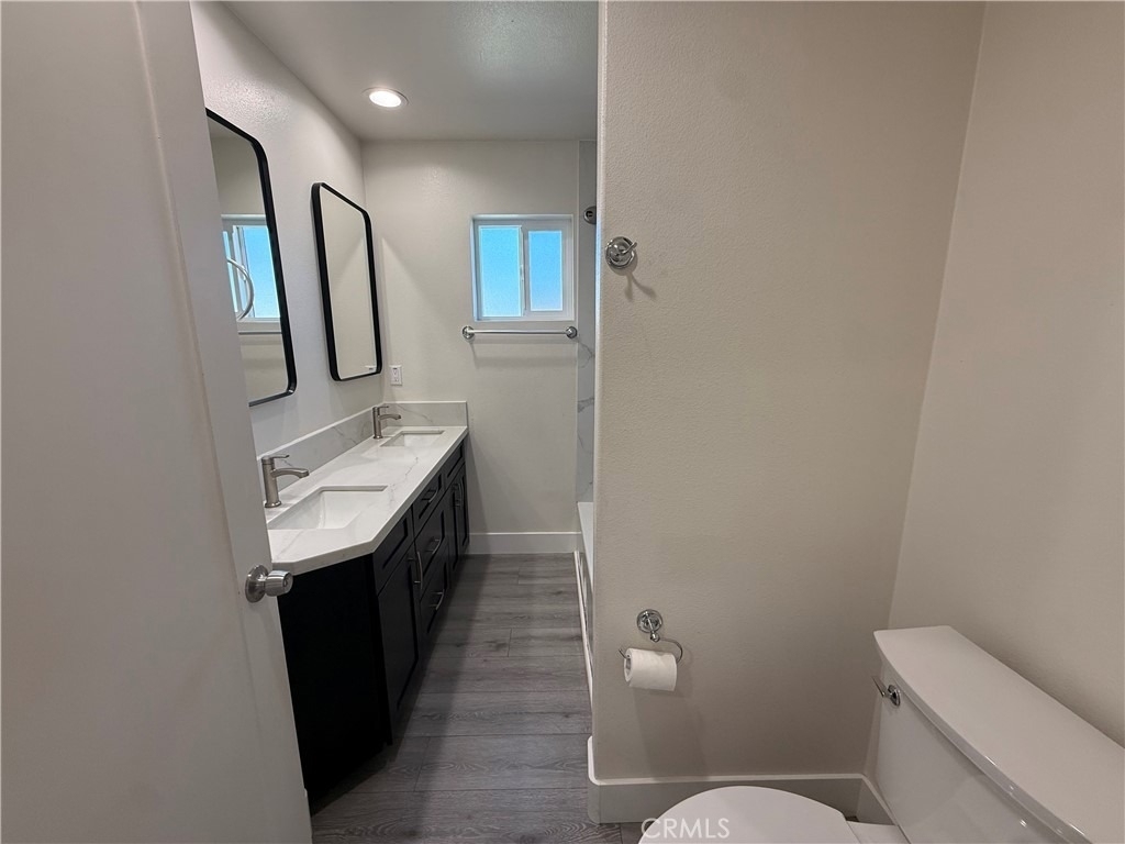231 W 5th Street - Photo 27
