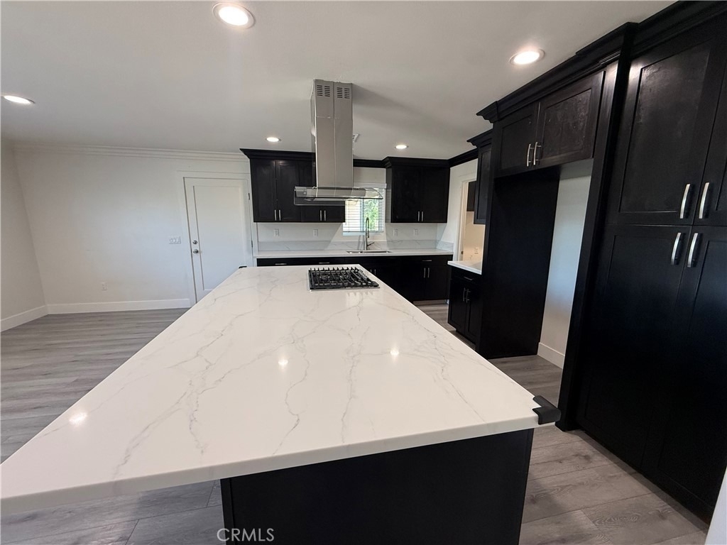 231 W 5th Street - Photo 17