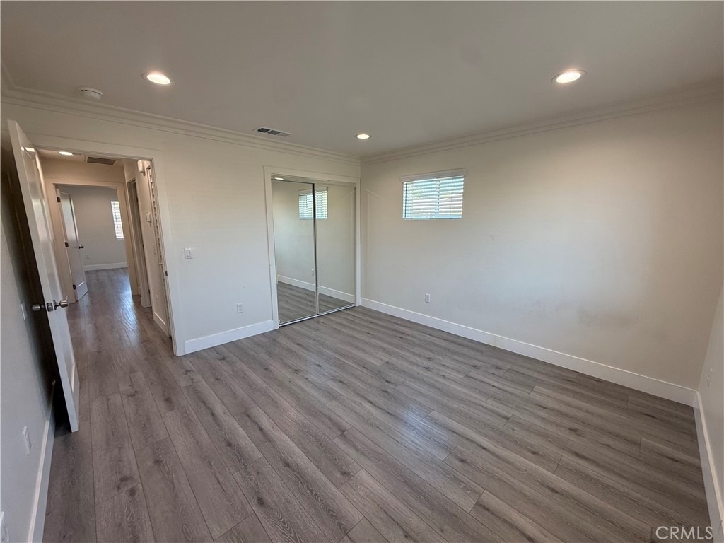 231 W 5th Street - Photo 23