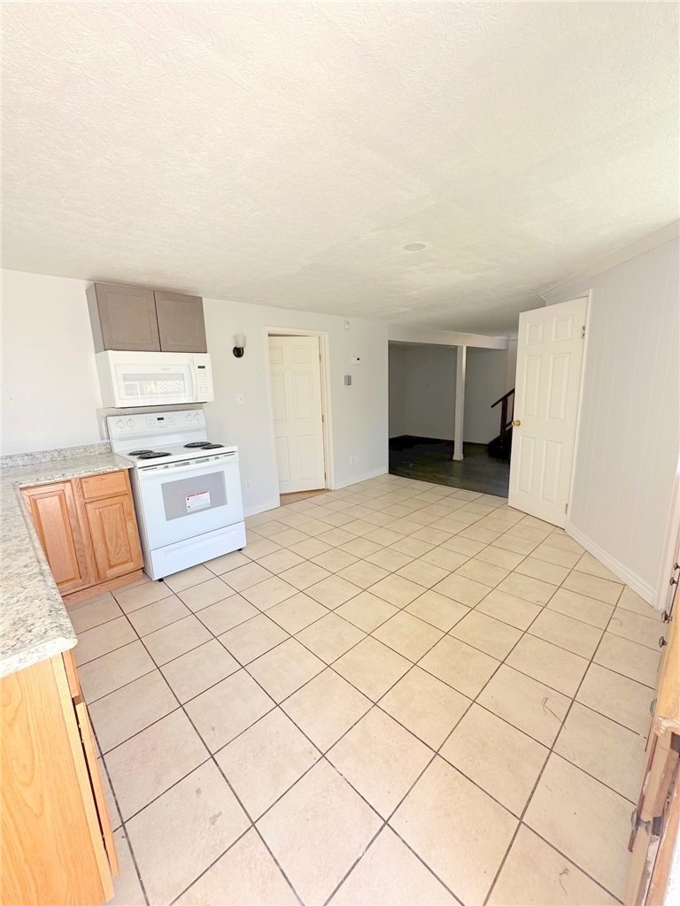 733 Canada - Photo 2