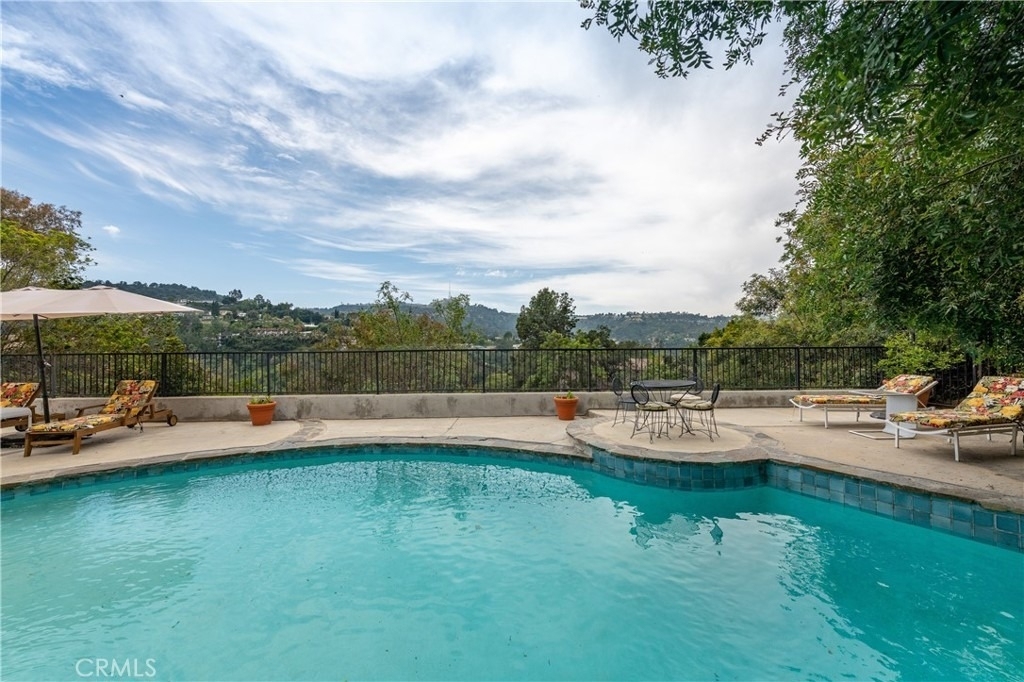 11446 Amanda Drive - Photo 40