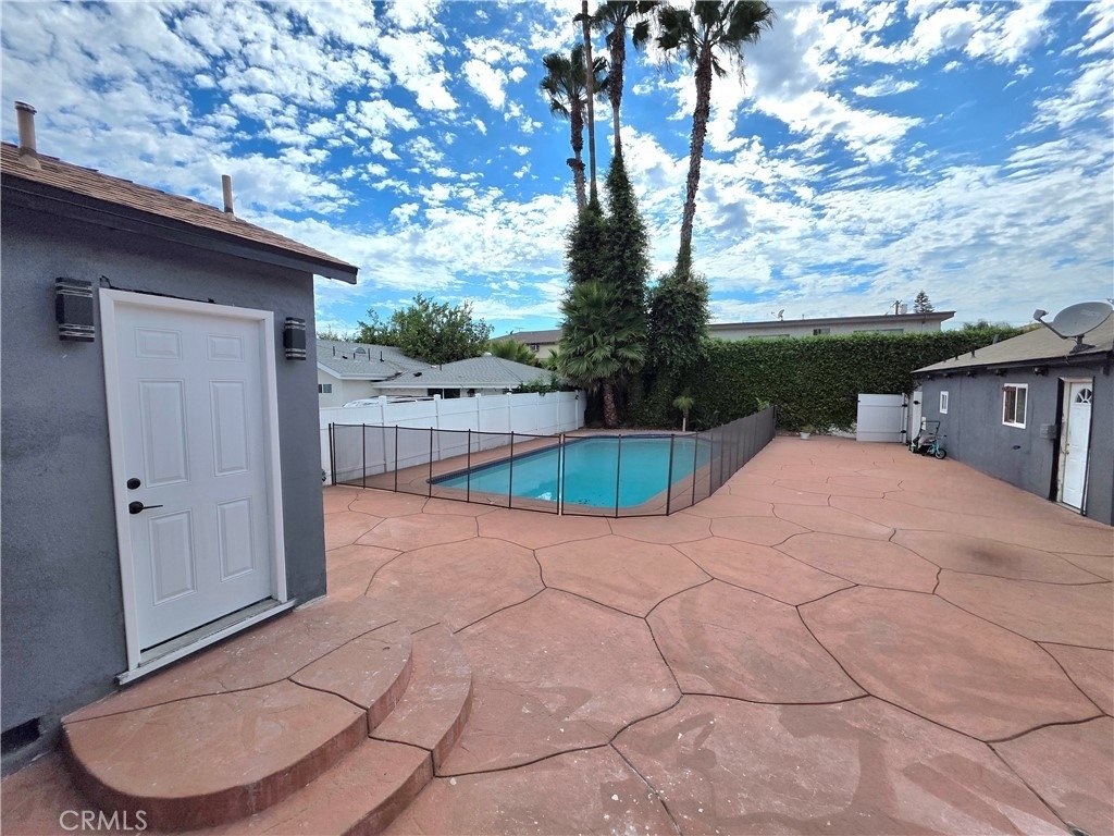 7523 Darby - Photo 31