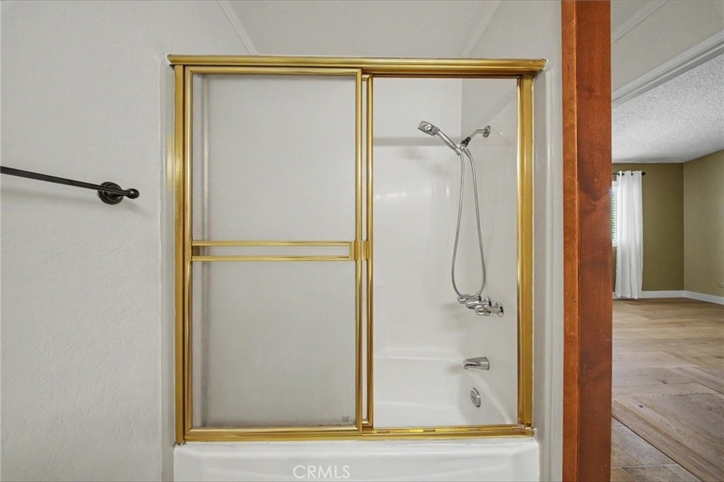 21019 Gresham St. - Photo 16