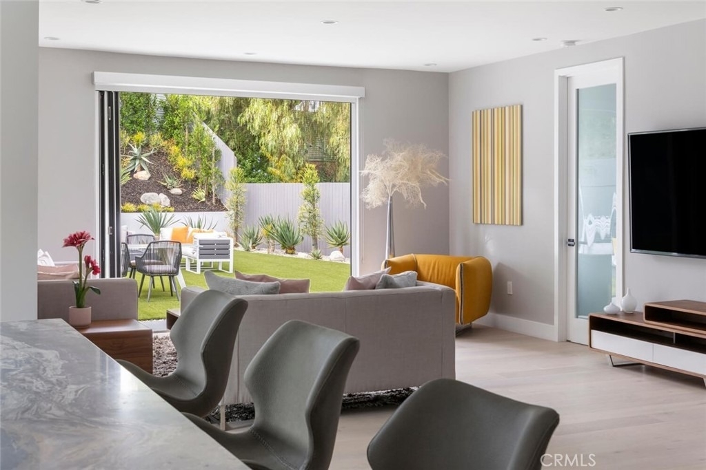 4731 Topanga Canyon Boulevard - Photo 11