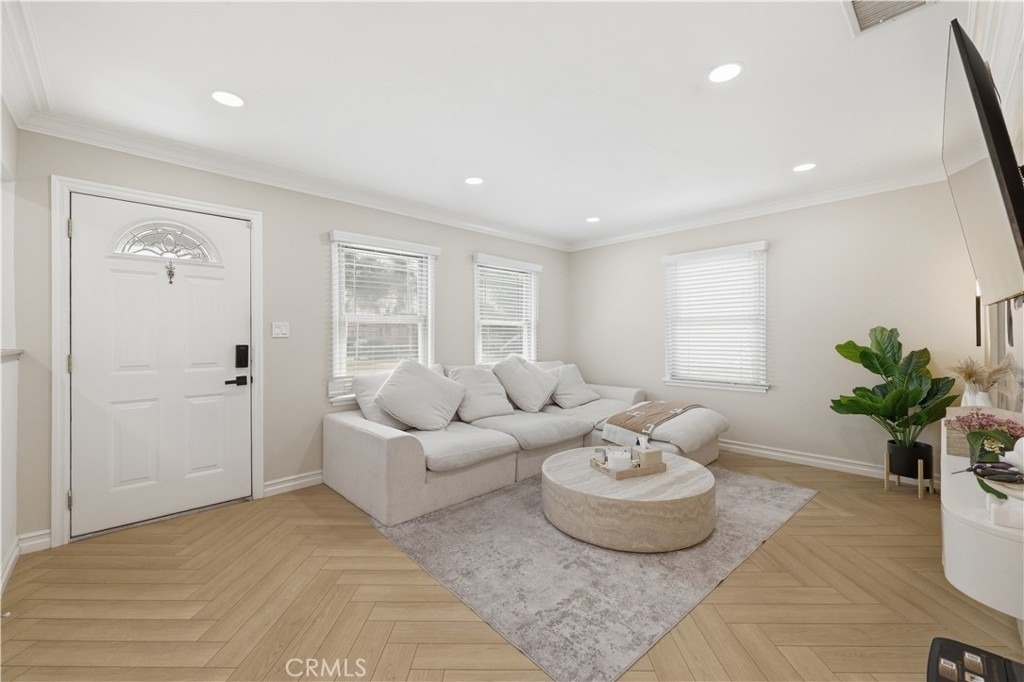 4809 Falcon Avenue - Photo 13