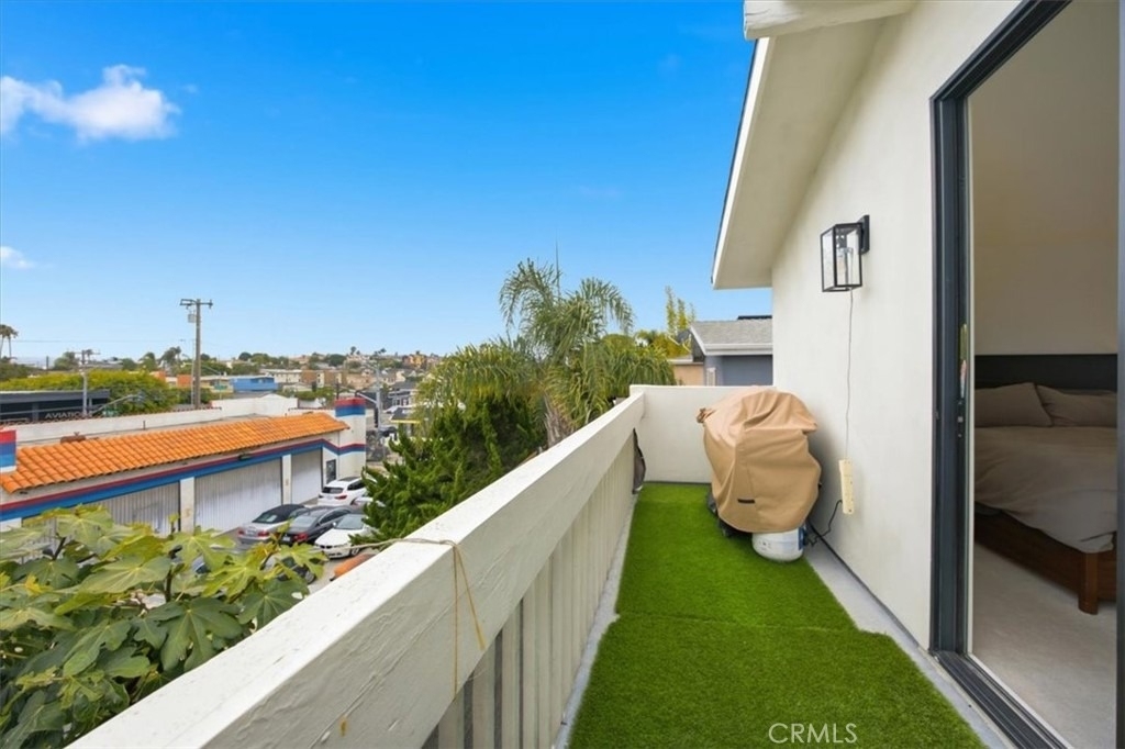 1506 Wollacott Street - Photo 13