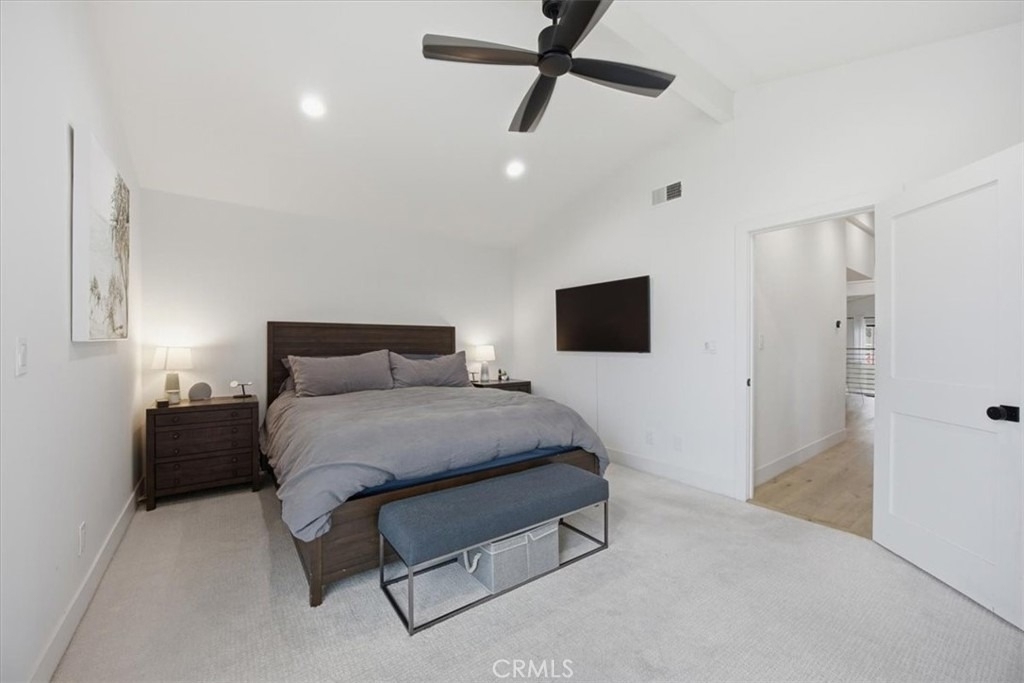 1506 Wollacott Street - Photo 11
