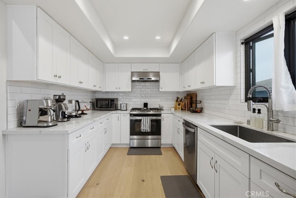 1506 Wollacott Street - Photo 8