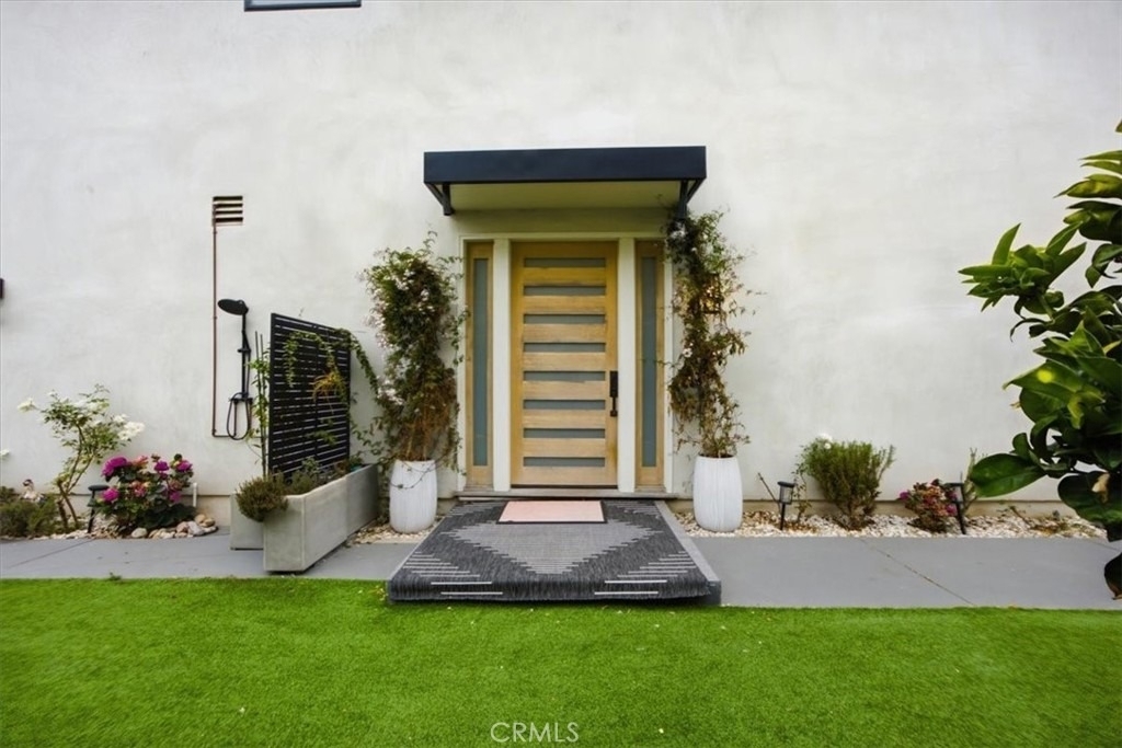 1506 Wollacott Street - Photo 26