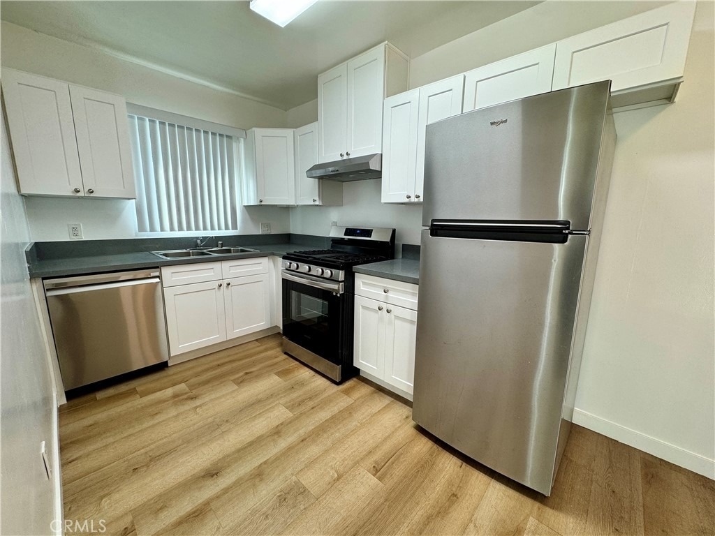 1114 N Mayfair - Photo 4