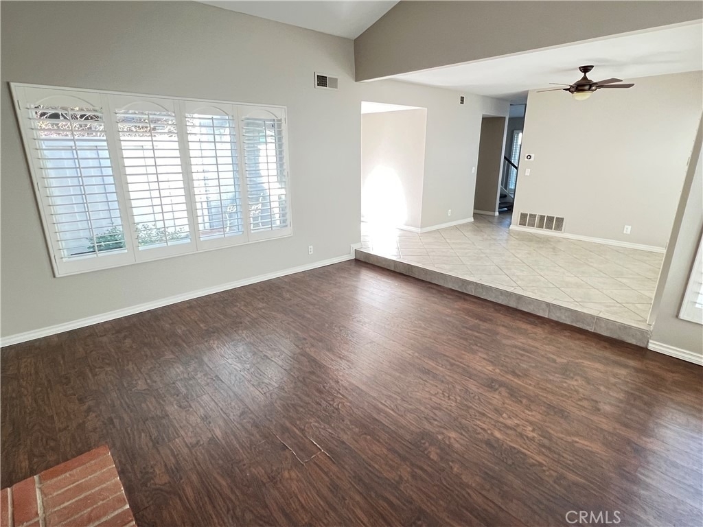6943 E Shorecrest Drive - Photo 10