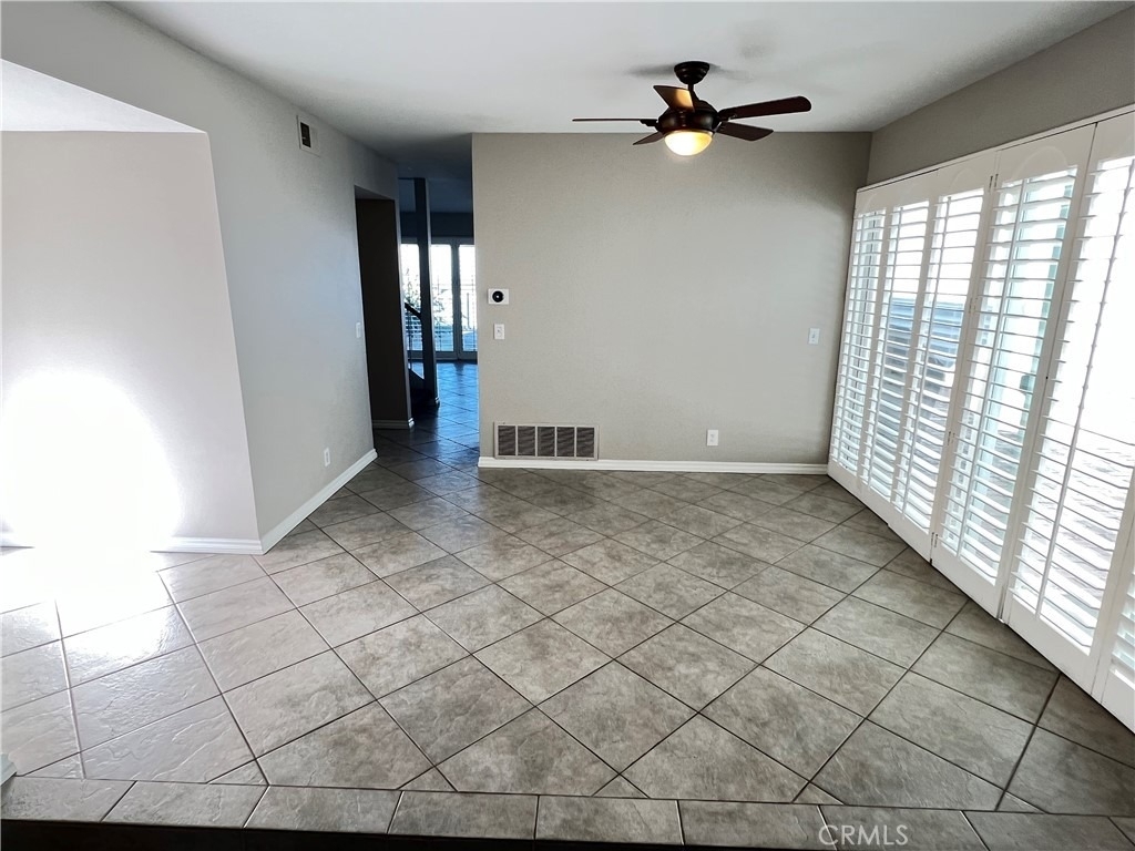 6943 E Shorecrest Drive - Photo 4