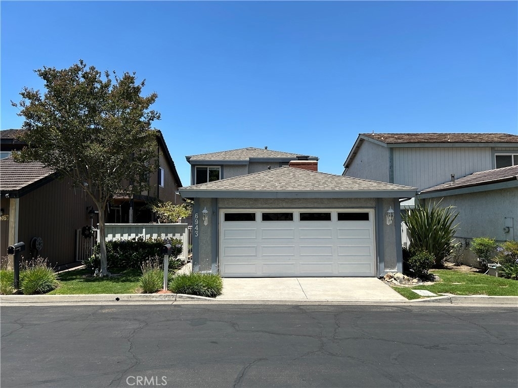 6943 E Shorecrest Drive - Photo 1
