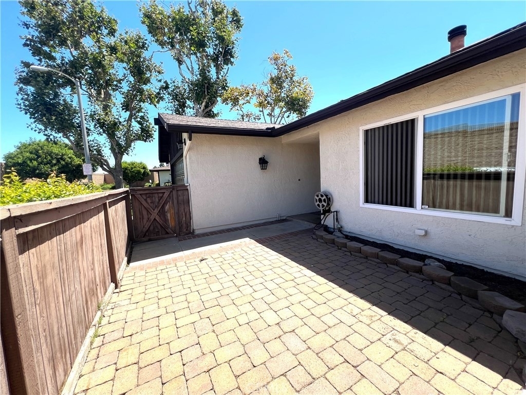 13252 Beach Terrace - Photo 4