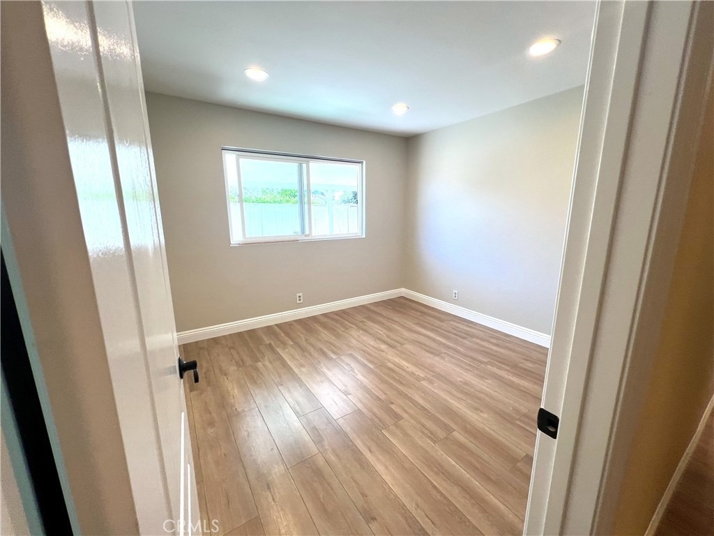 13252 Beach Terrace - Photo 22