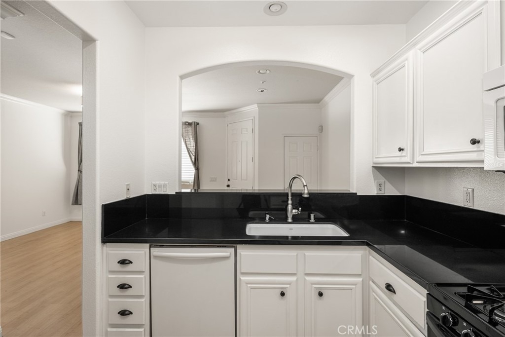 24 Crestline - Photo 14