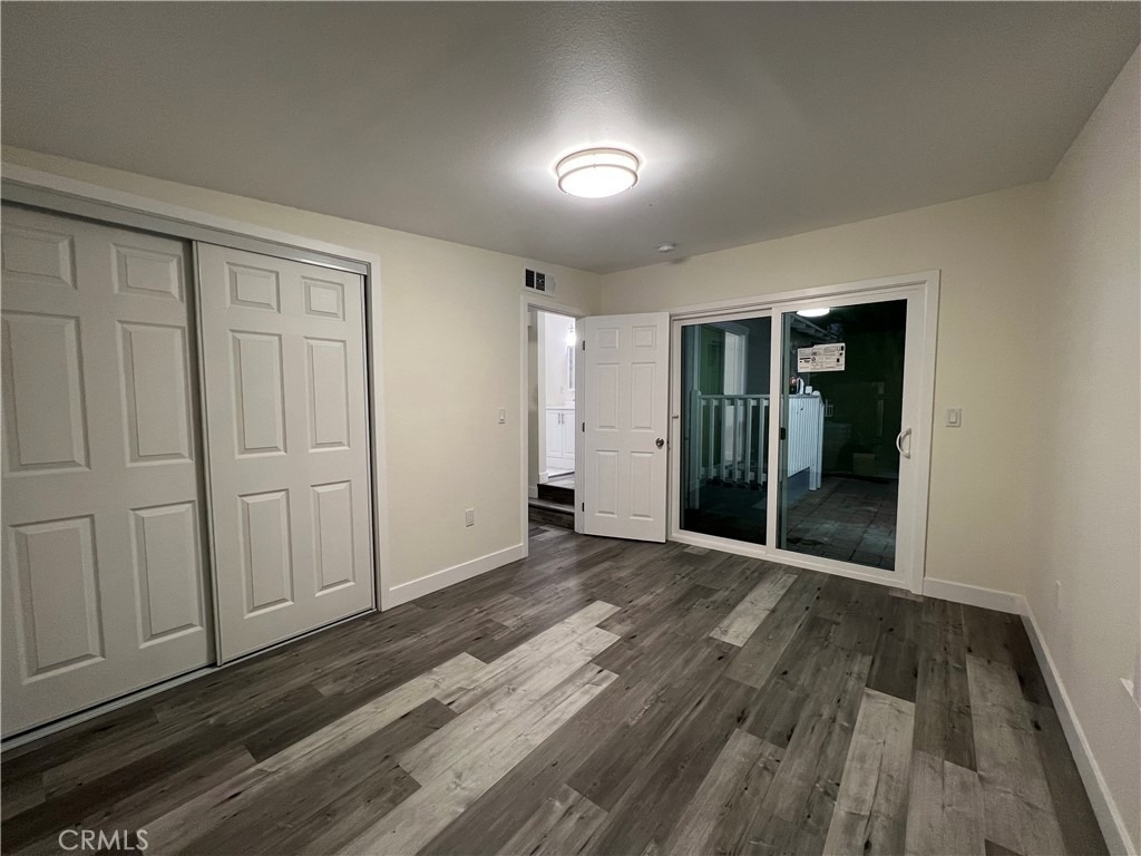 600 W Wilshire - Photo 9