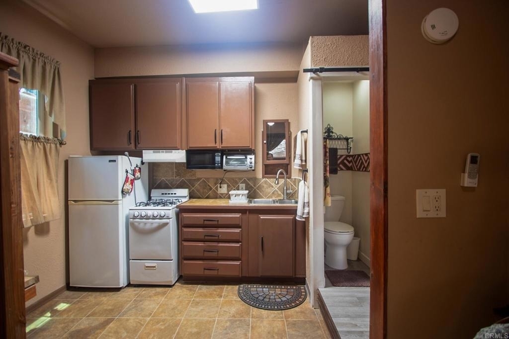 8369 Mount Vernon Street - Photo 3