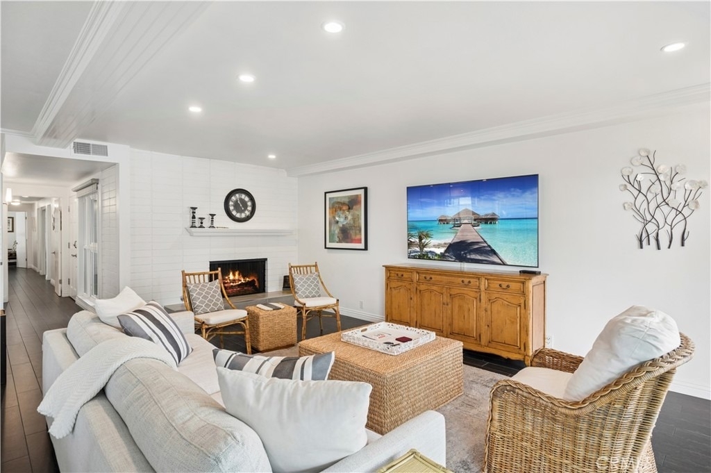 618 Acacia - Photo 7