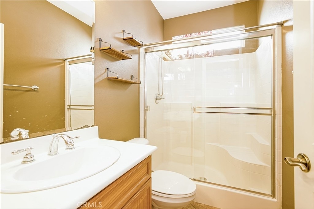 25088 Cypress St - Photo 15
