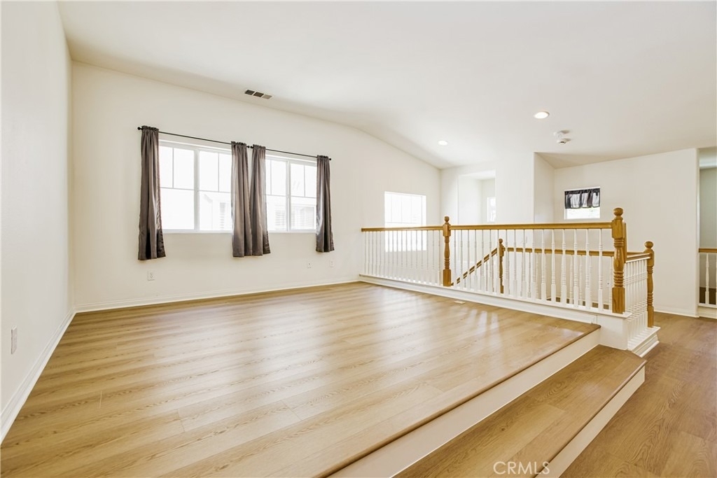 25088 Cypress St - Photo 7