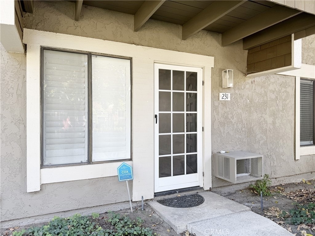 231 Springview - Photo 0