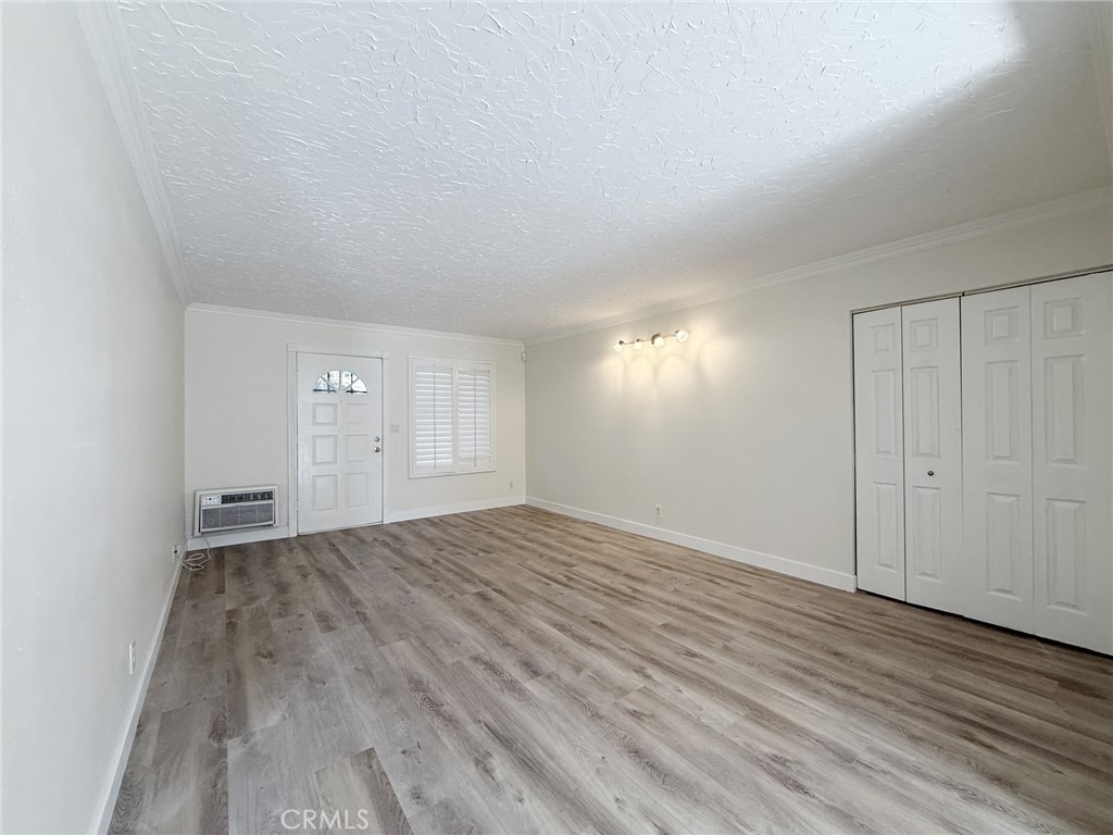 231 Springview - Photo 3