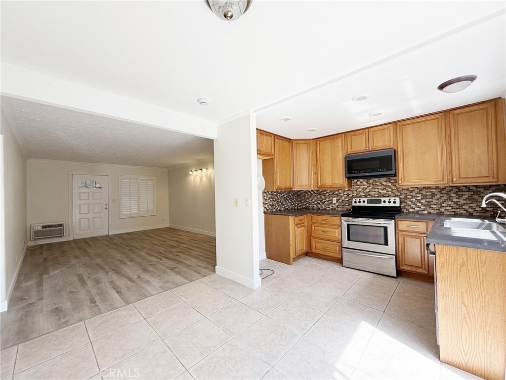231 Springview - Photo 5
