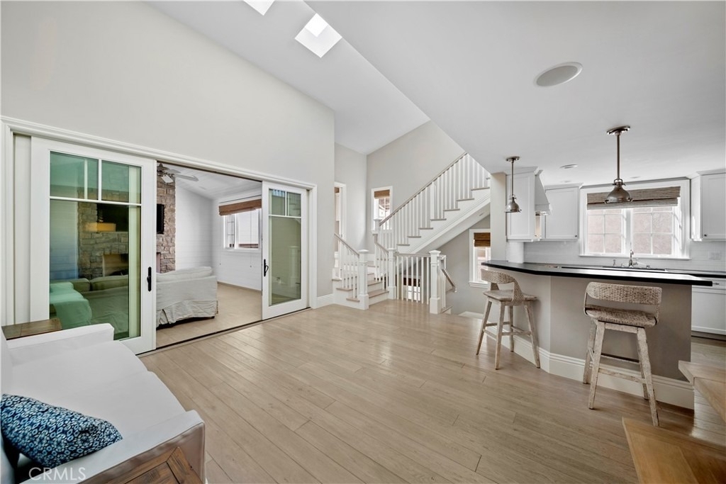 515 1/2 Narcissus Avenue - Photo 9