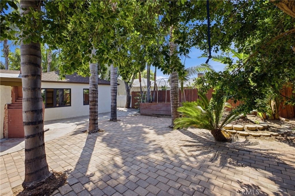 6845 Aura Avenue - Photo 31