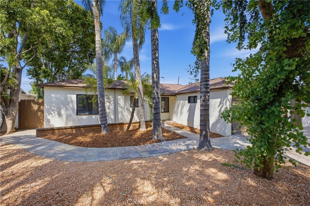 6845 Aura Avenue - Photo 2