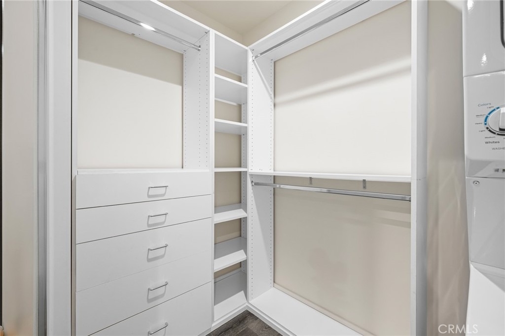 915 Cornell - Photo 12