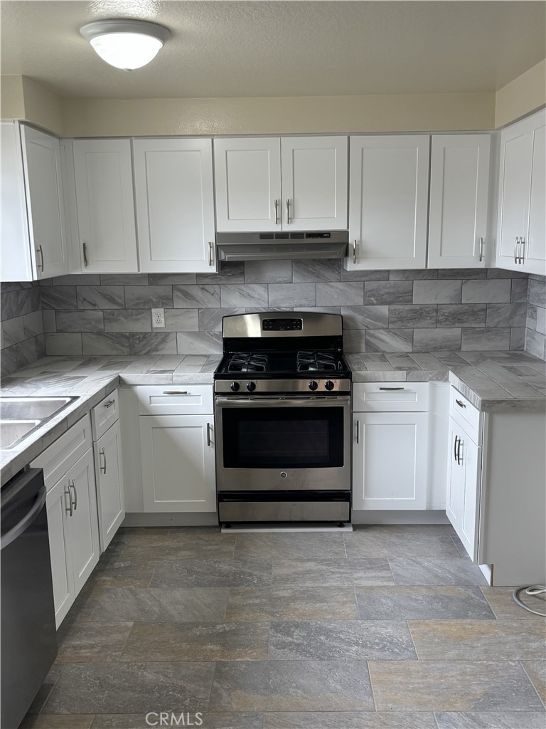 9229 Stewart And Gray Road - Photo 5