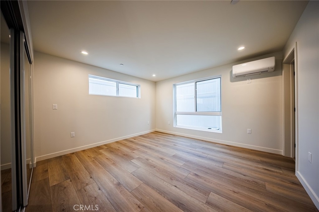 5933 Comey Avenue - Photo 15