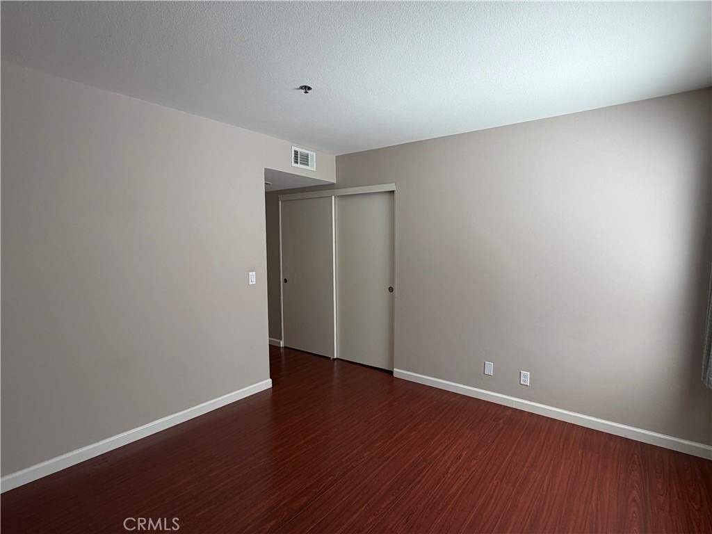 625 E Del Mar Boulevard - Photo 9