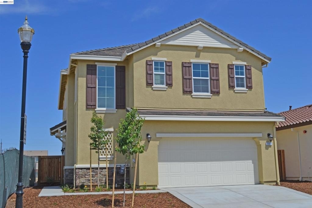 2602 Brookshire St - Photo 0