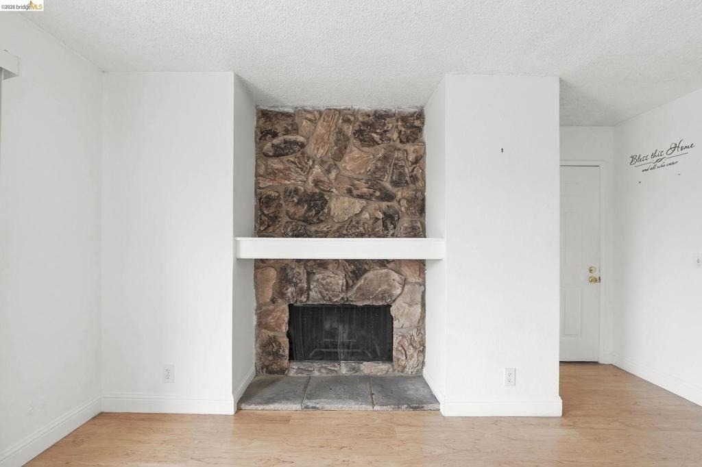 981 Cheryl Ann Cir - Photo 2