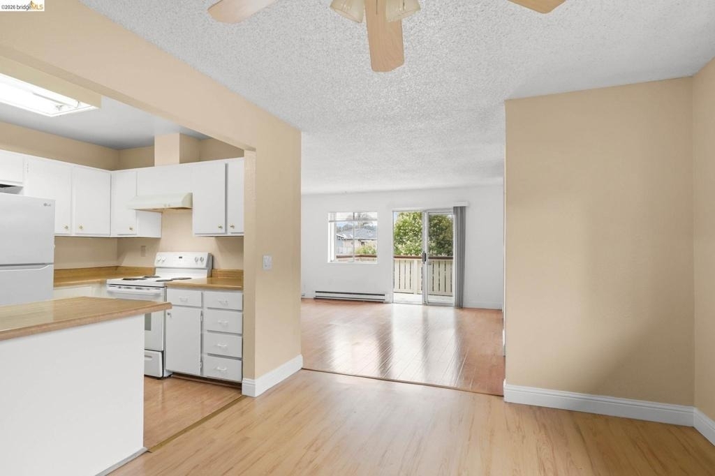 981 Cheryl Ann Cir - Photo 5