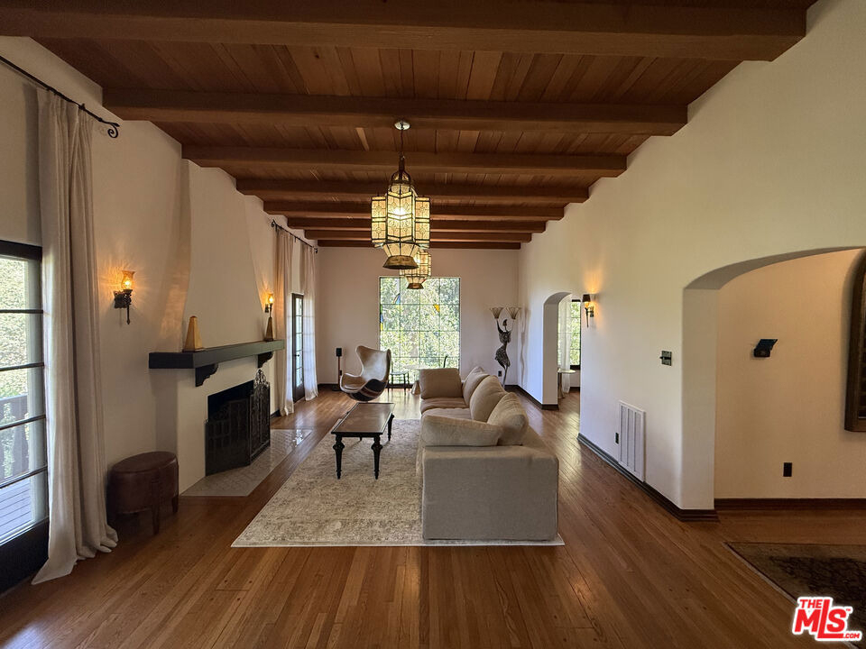 3475 N Knoll Dr - Photo 8