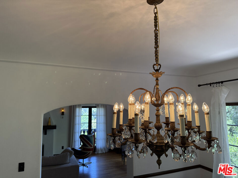 3475 N Knoll Dr - Photo 19
