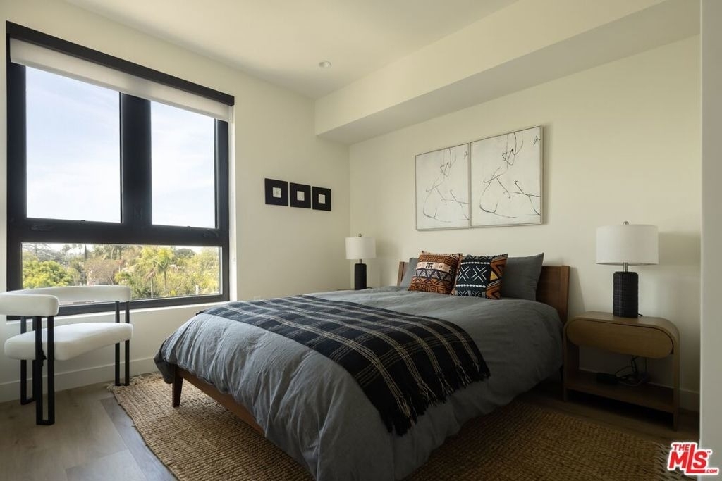 1110 S Spaulding Avenue - Photo 12