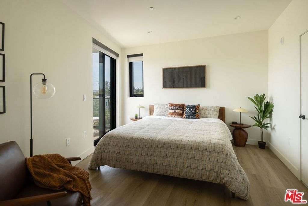 1110 S Spaulding Avenue - Photo 14