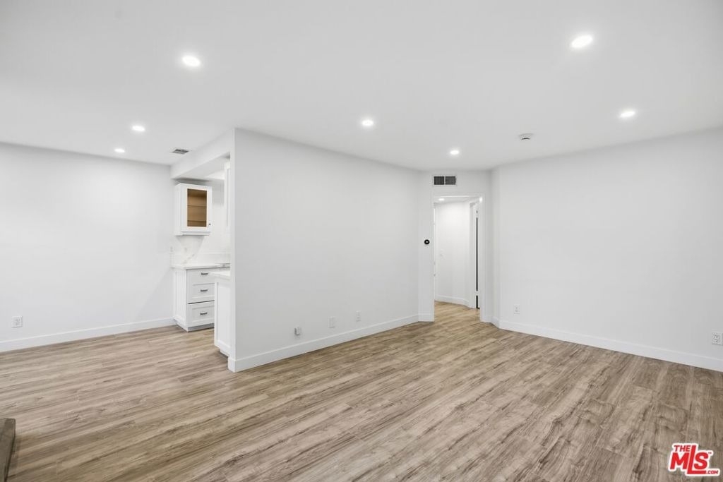 13025 Moorpark Street - Photo 1